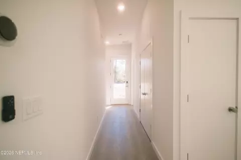 Entry Way - 576 Woodlawn Rd, Saint Augustine, FL 32084 photo 1 of 4