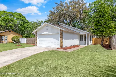 2195 Cypress Landing Dr, Jacksonville, FL 32233