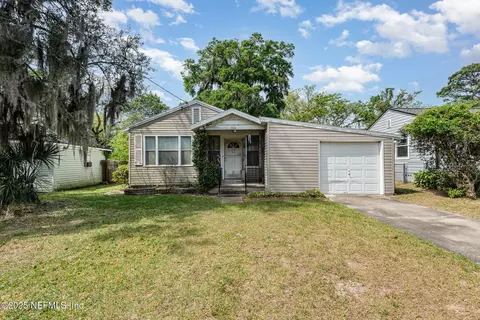 1744 Lilly Rd E, Jacksonville, FL 32207