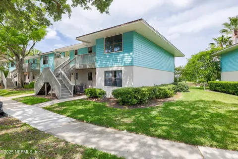 650 W Pope Rd #228, Saint Augustine, FL 32080