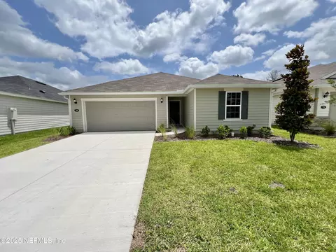 744 Panther Lake Pkwy, Jacksonville, FL 32221