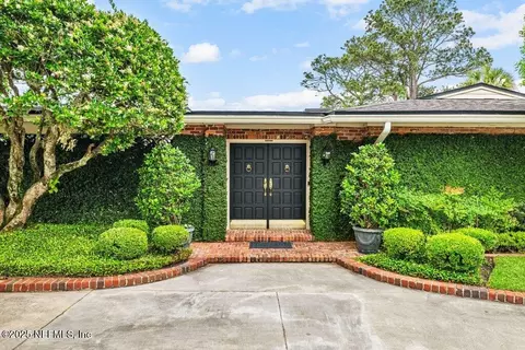 4105 Venetia Blvd, Jacksonville, FL 32210