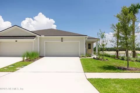 663 Juniper Hills Dr, Saint Johns, FL 32259