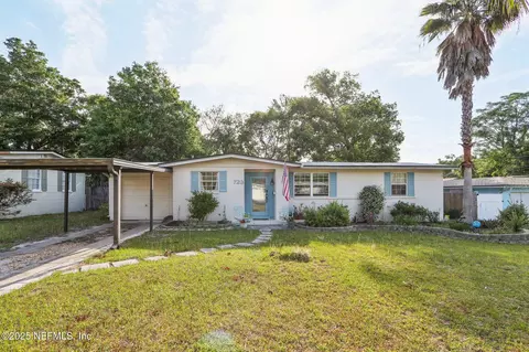 723 Leafy Ln, Jacksonville, FL 32216