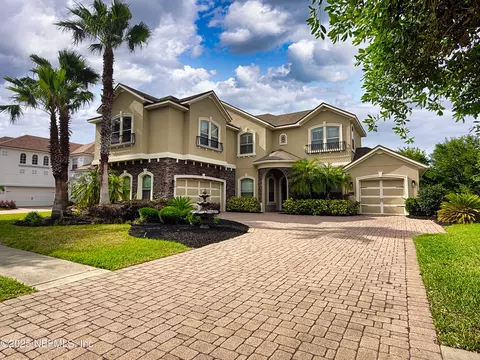 344 St Johns Forest Blvd, Saint Johns, FL 32259