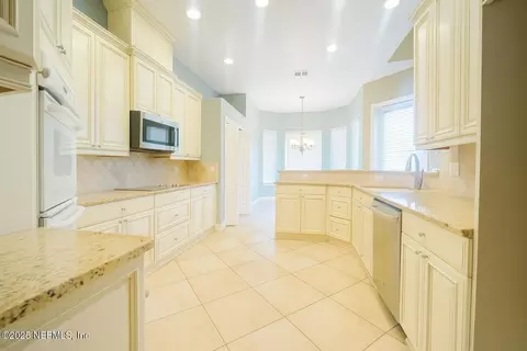 Kitchen - 1897 Hickory Trace Dr, Fleming Island, FL 32003 photo 2 of 2