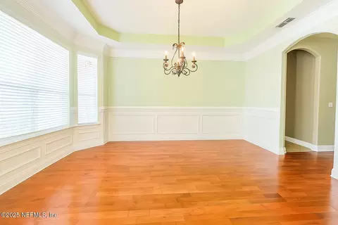 Living - 1897 Hickory Trace Dr, Fleming Island, FL 32003 photo 3 of 10