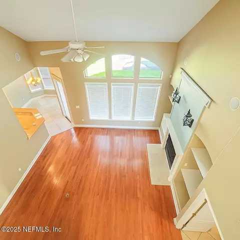 Living - 1897 Hickory Trace Dr, Fleming Island, FL 32003 photo 4 of 10