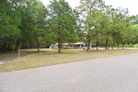 11137 Pine Estates Dr, Jacksonville, FL 32218