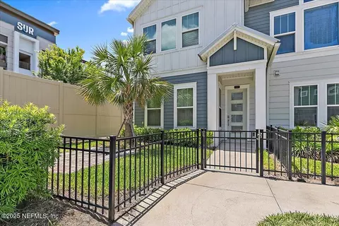 7447 Loggerhead Ct, Jacksonville, FL 32256 photo 1
