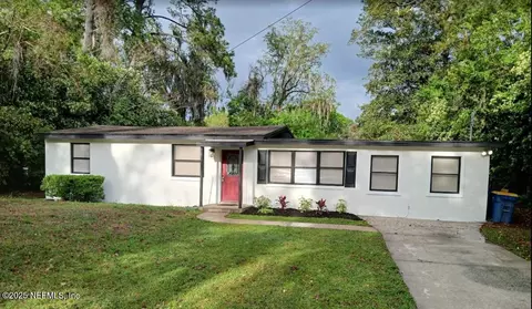 9717 Carbondale Dr W, Jacksonville, FL 32208