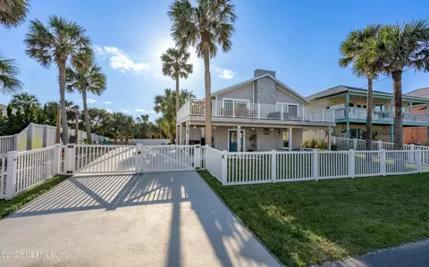 715 N Central Ave, Flagler Beach, FL 32136