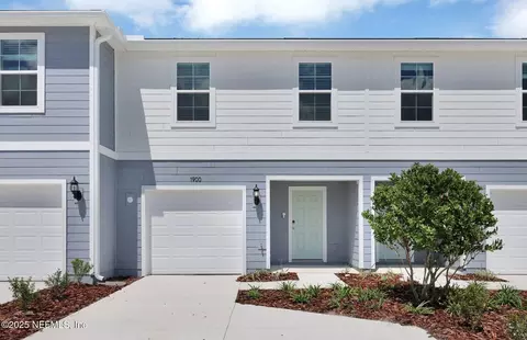 1900 Normandy Pines Ln, Jacksonville, FL 32221