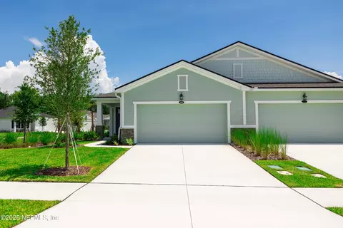 465 Juniper Hills Dr, Saint Johns, FL 32259