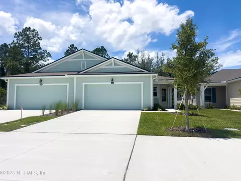 636 Juniper Hills Dr, Saint Johns, FL 32259