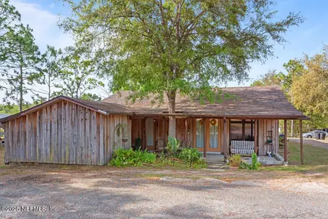 335 S Carolina St, Hawthorne, FL 32640