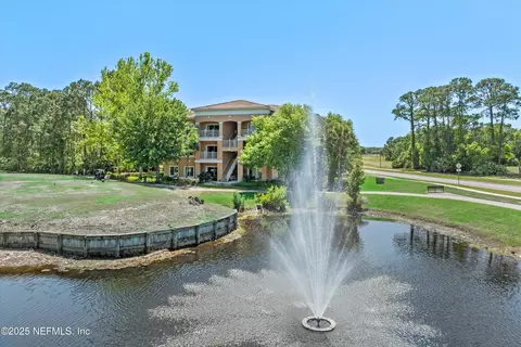 625 Fairway Dr #204, Saint Augustine, FL 32084