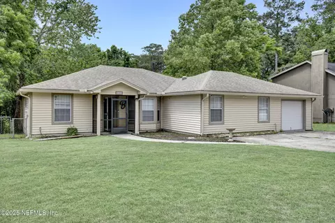 8998 Derrickson Dr, Jacksonville, FL 32210