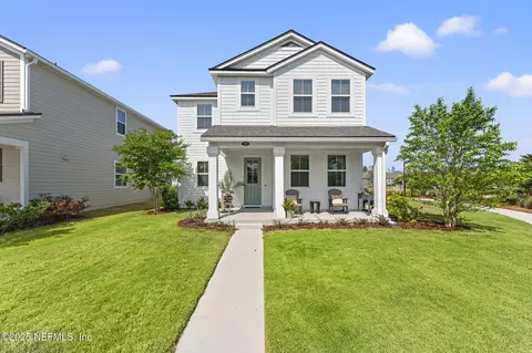 109 Redbud Ln, Yulee, FL 32097