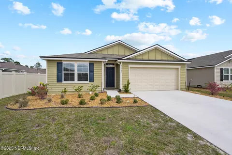 65247 River Glen Pkwy, Yulee, FL 32097