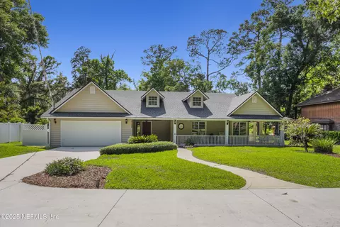 12790 Longview Dr W, Jacksonville, FL 32223