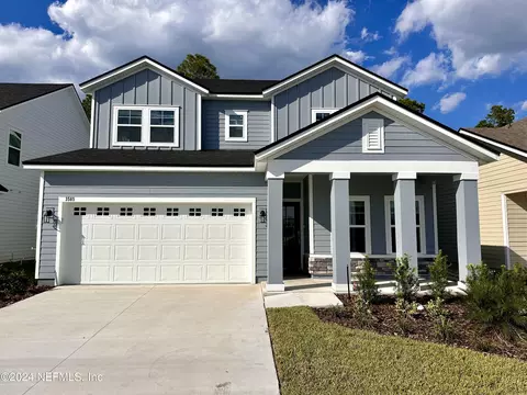 3534 Americana Dr, Green Cove Springs, FL 32043