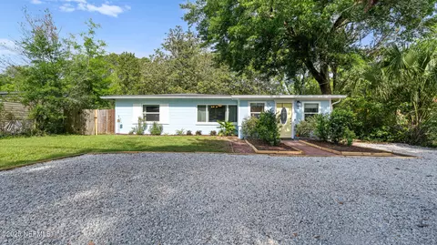 4118 Peach Dr, Jacksonville, FL 32246