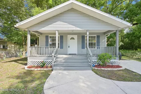 1232 Forbes St, Green Cove Springs, FL 32043