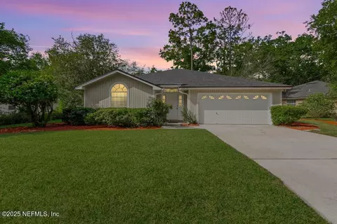 11598 Lazy Willow Ln, Jacksonville, FL 32223
