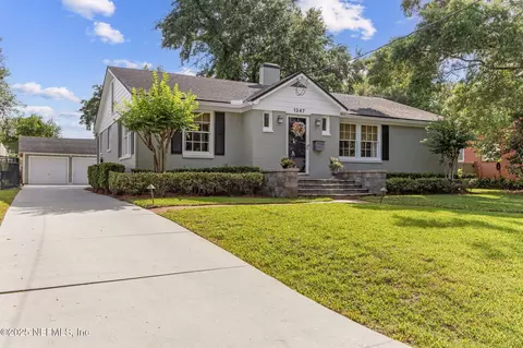 1347 Lakewood Rd, Jacksonville, FL 32207