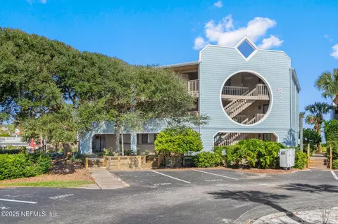 180 Ocean Hibiscus Dr #D-102, Saint Augustine, FL 32080