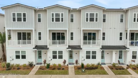 1066 2nd Ave N, Jacksonville Beach, FL 32250