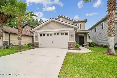 118 Fernbrook Dr, Saint Johns, FL 32259
