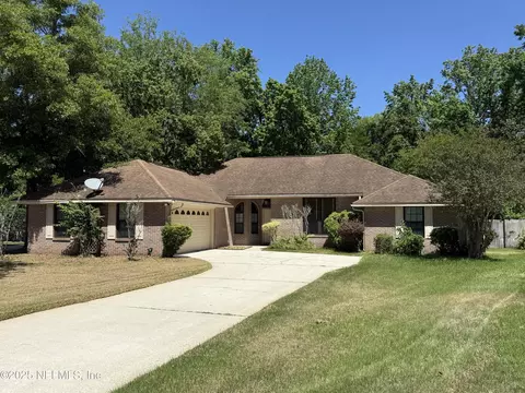 1800 Norway Dr, Fleming Island, FL 32003