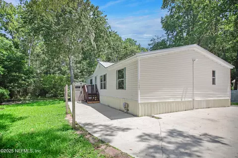 7727 Erinwood Ct E, Jacksonville, FL 32256