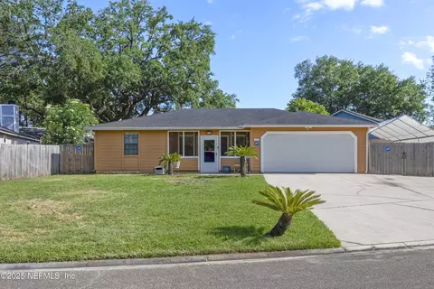 7713 Pepper Cir W, Jacksonville, FL 32244