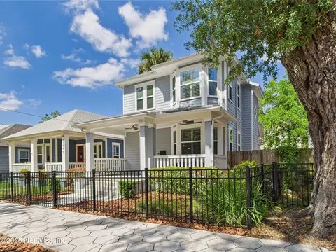 1150 N Market St, Jacksonville, FL 32206
