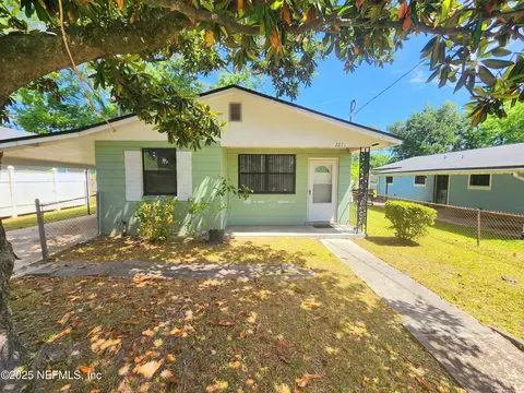 2271 W 10th St, Jacksonville, FL 32209