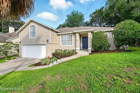11977 Saverio Ln, Jacksonville, FL 32225