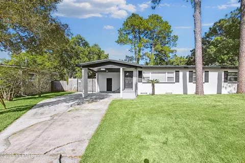 2123 Saul Dr, Jacksonville, FL 32216