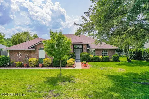 285 Village Green Ave, Saint Johns, FL 32259