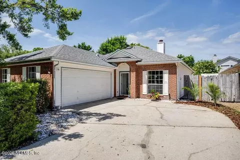 3820 Tallcott Dr, Jacksonville, FL 32246