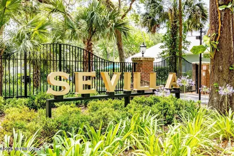 1830 Sevilla Blvd #208, Atlantic Beach, FL 32233