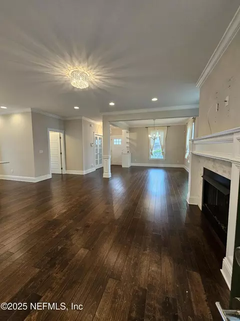 3813 Eloise St, Jacksonville, FL 32205