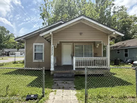 3202 Dignan St, Jacksonville, FL 32254