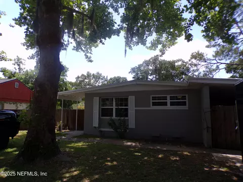 1346 Blanding St, Starke, FL 32091