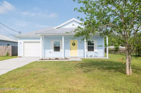 109 N Peachtree St, Hastings, FL 32145