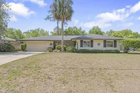 7136 Singapore Rd, Jacksonville, FL 32216