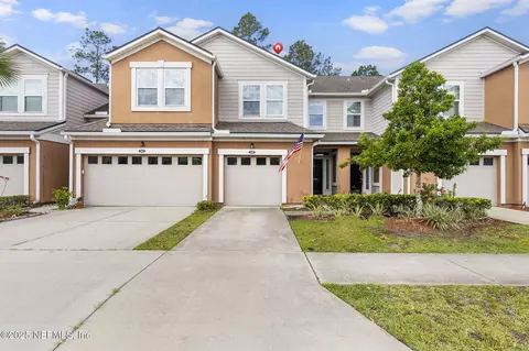 249 Richmond Dr, Saint Johns, FL 32259