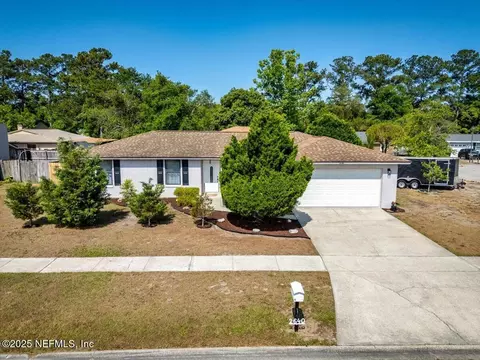 2640 Grampian Dr W, Jacksonville, FL 32216
